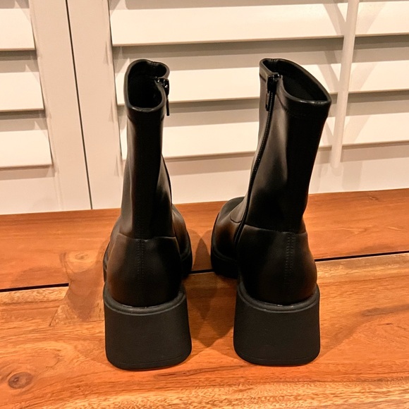 Wild Fable Christi Stretch Ankle Boots - Picture 6 of 7